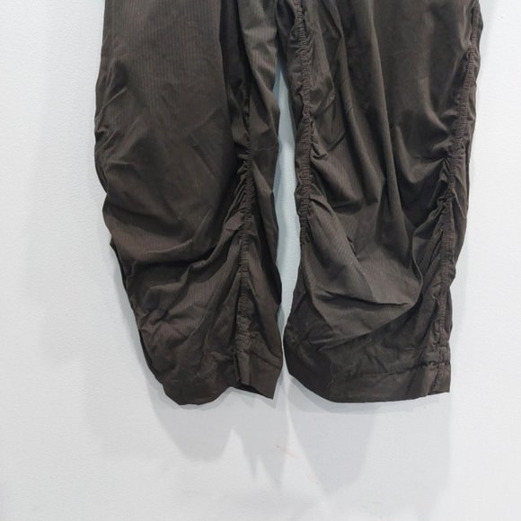 Lululemon Hip Hop Crop Branch (Brown) Size 6 - Picture 3 of 7